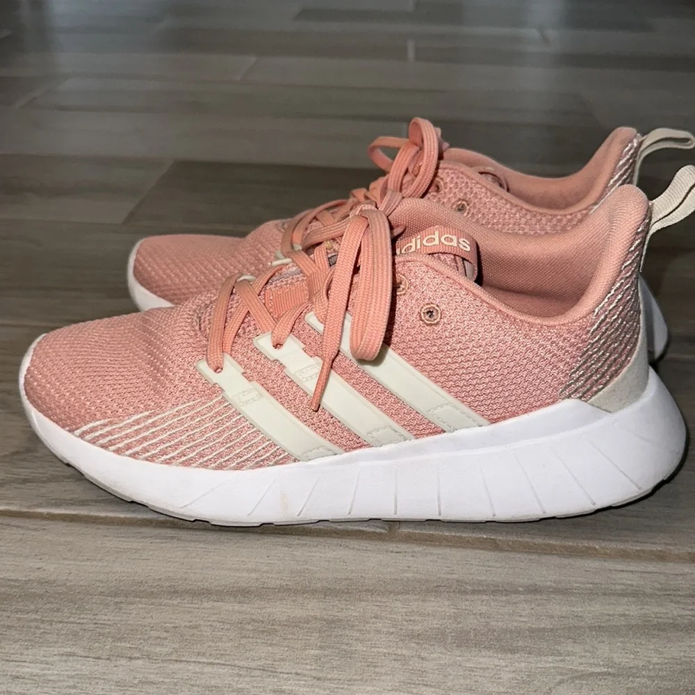 Adidas Ortholite Float athletic sneaker - Picture 2 of 3
